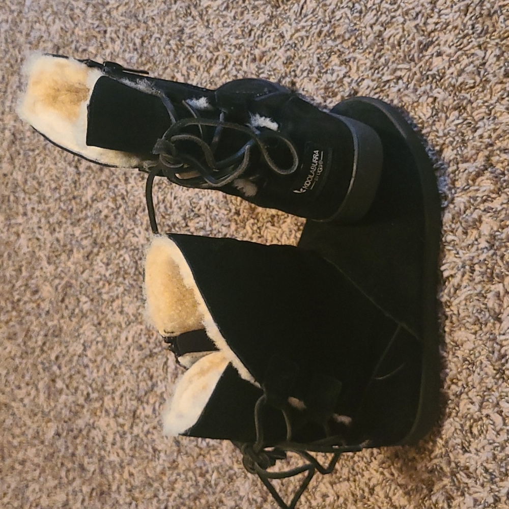 Kookaburra UGG boots size 7